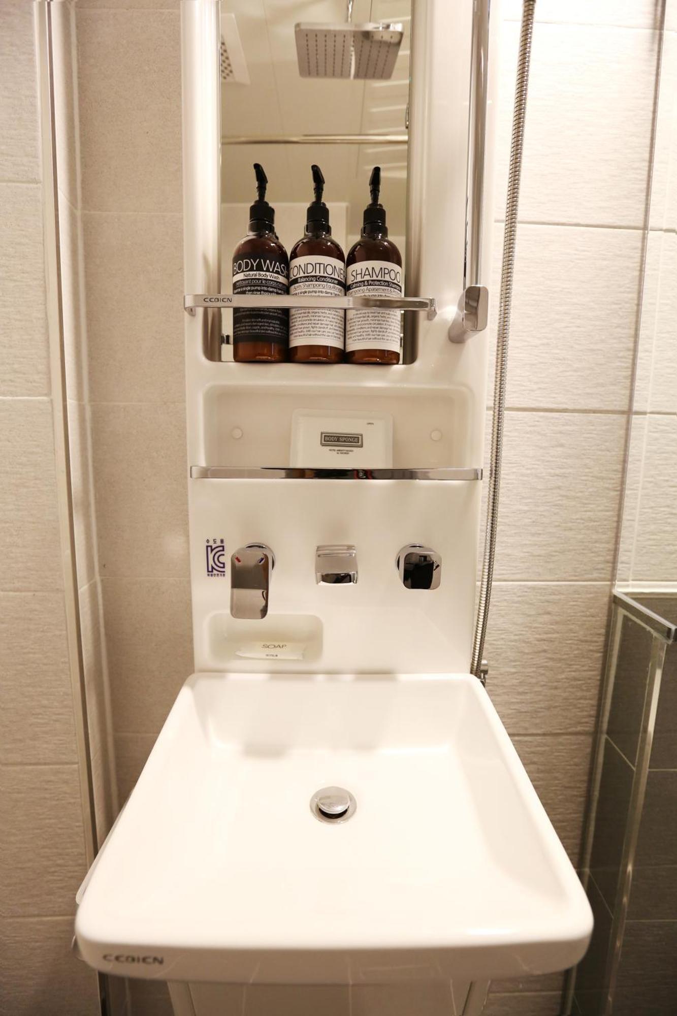 相伴旅馆酒店 束草市 客房 照片